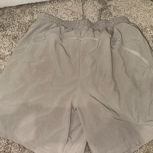 Lulu lemon men’s athletic shorts